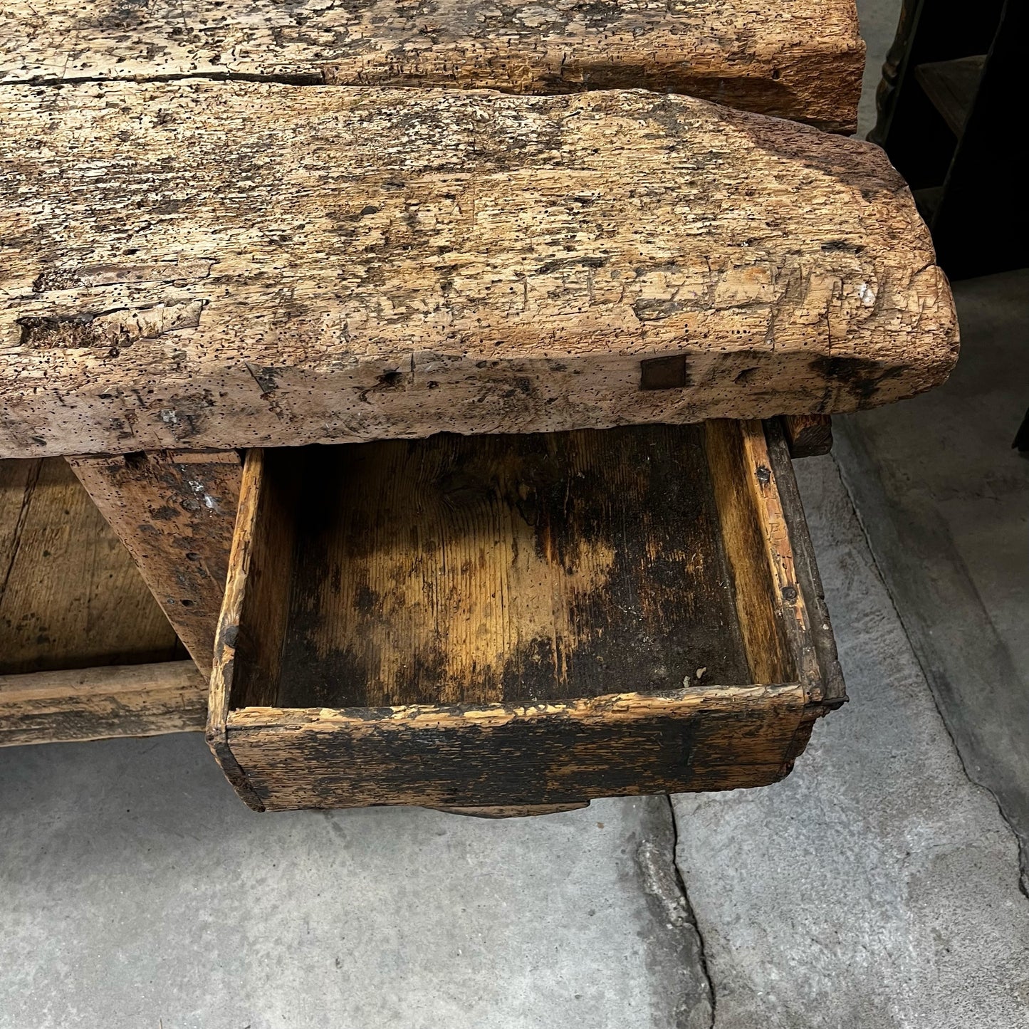 Ancien Etabli de menuiserie