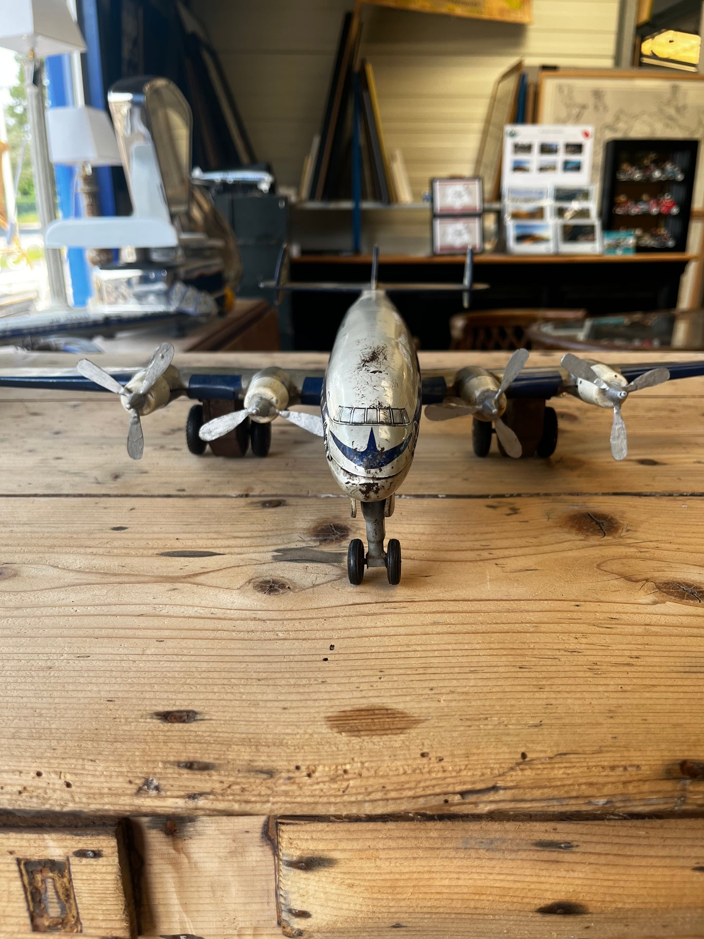 Avion métal super constellation Air France