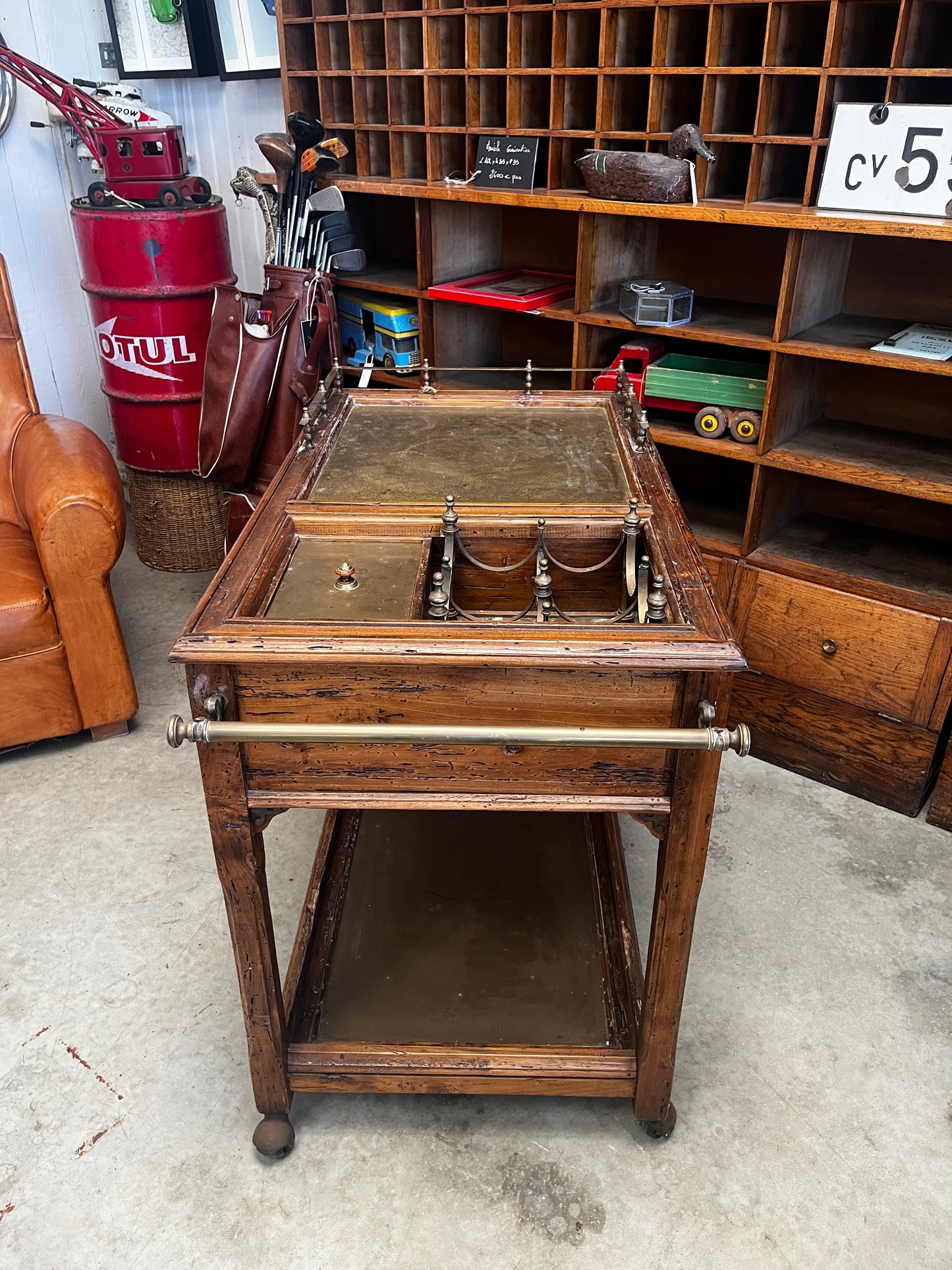 Desserte vintage