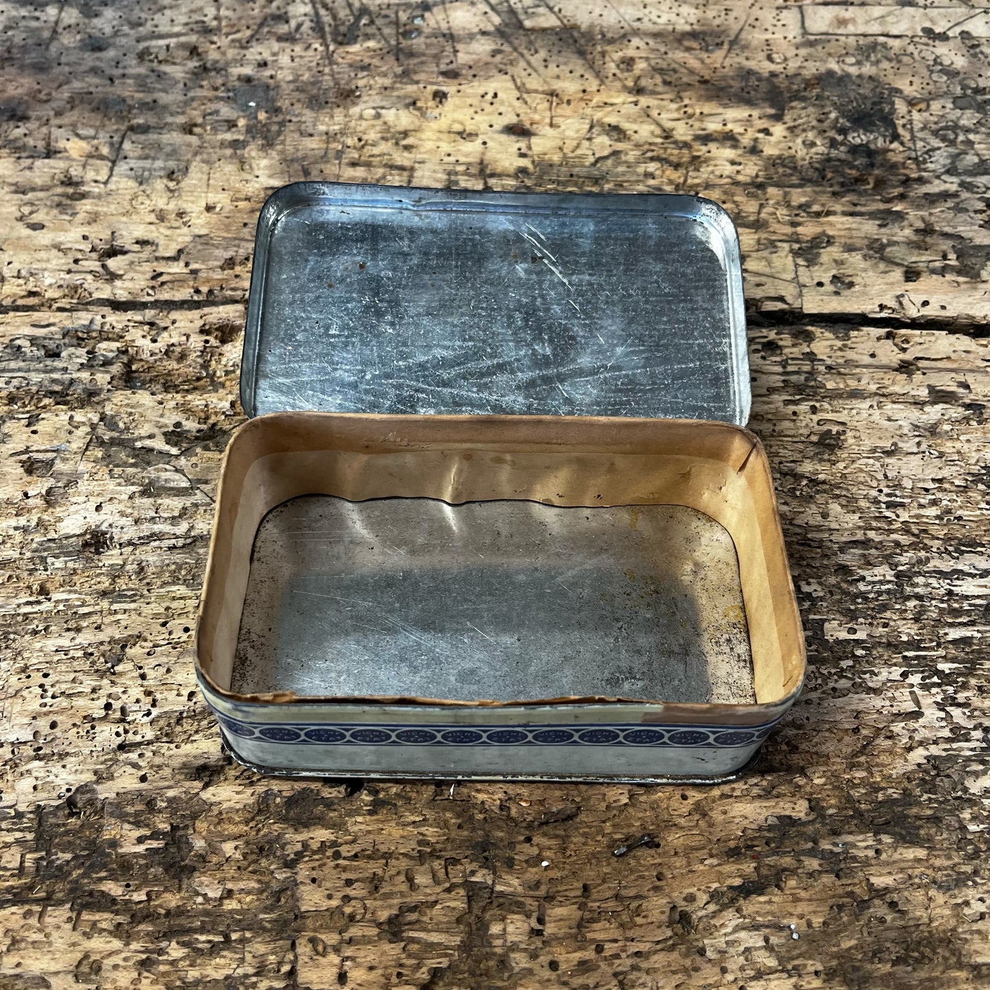 Ancienne boîte Pastilles Vichy