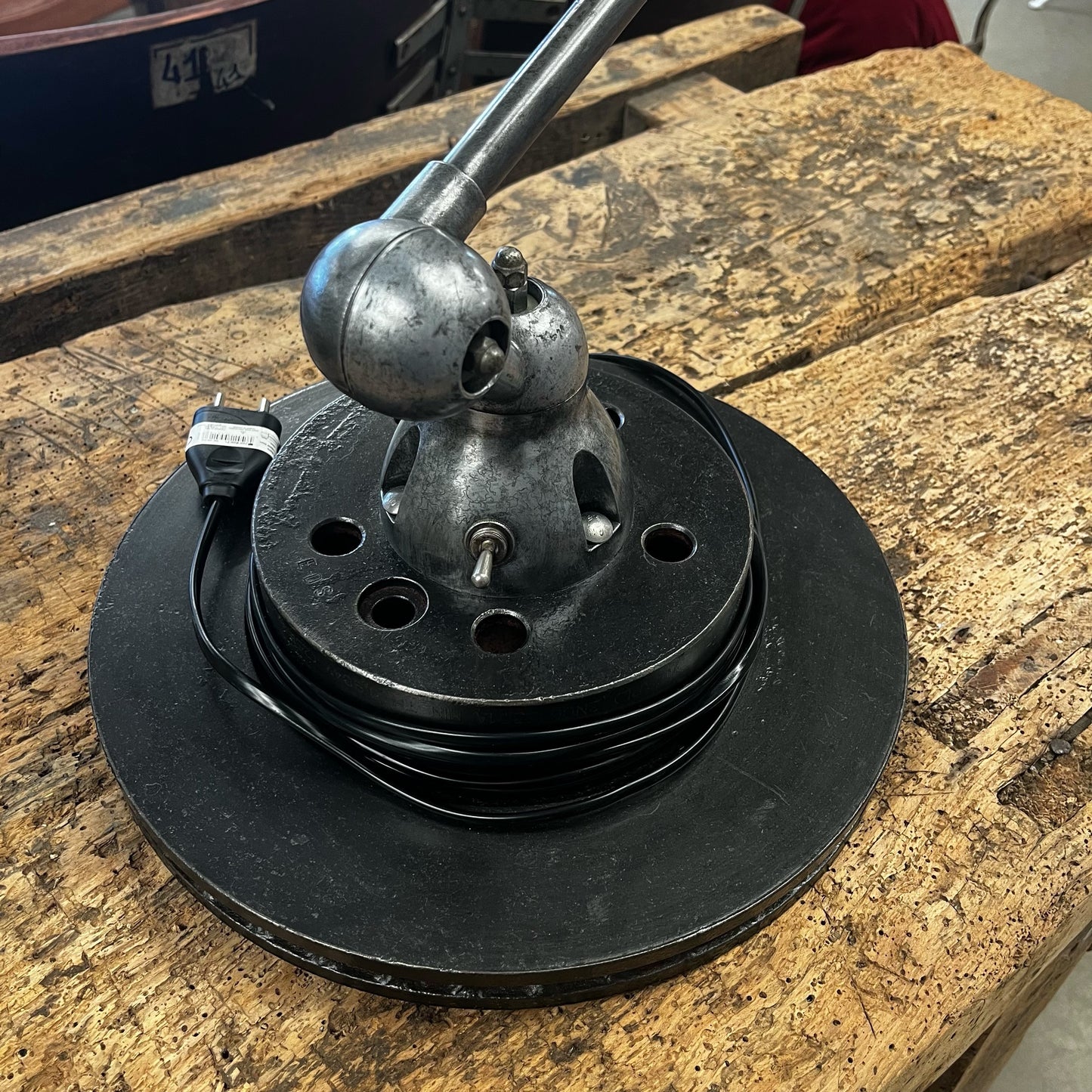 Lampe d'atelier Jielde