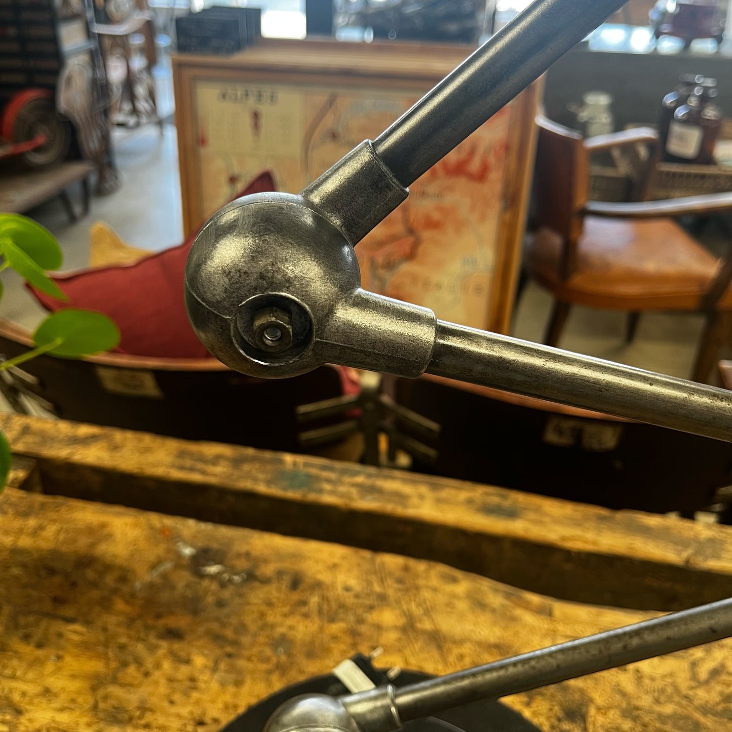 Lampe d'atelier Jielde