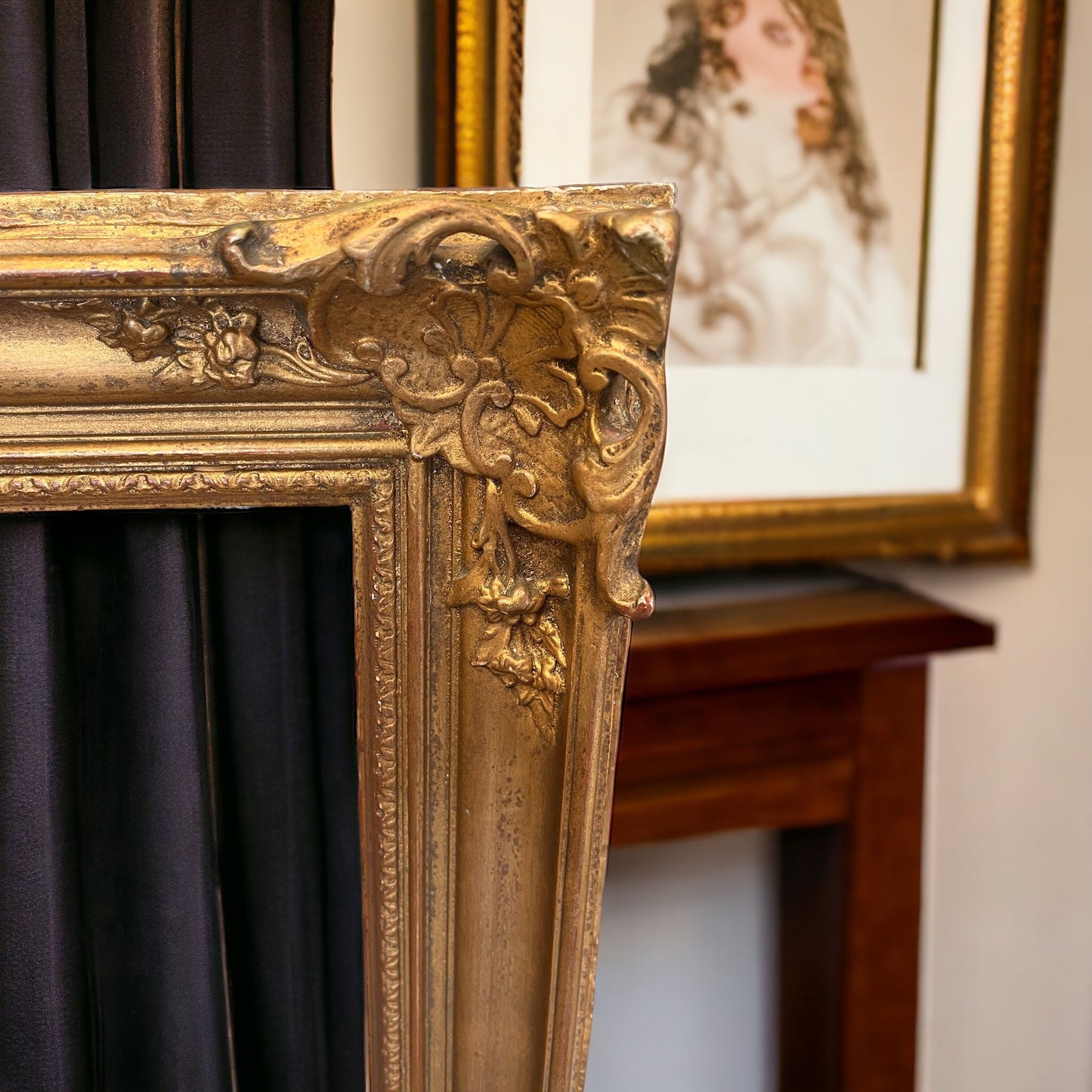 Miroir cadre doré patiné