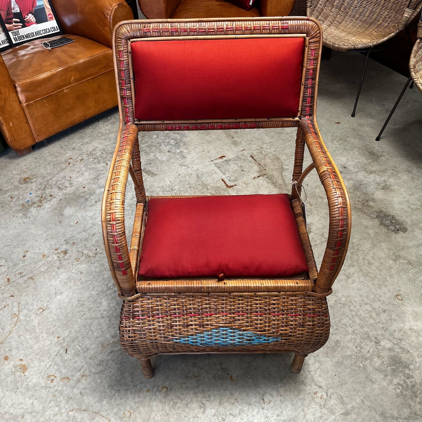 Fauteuil coffre osier