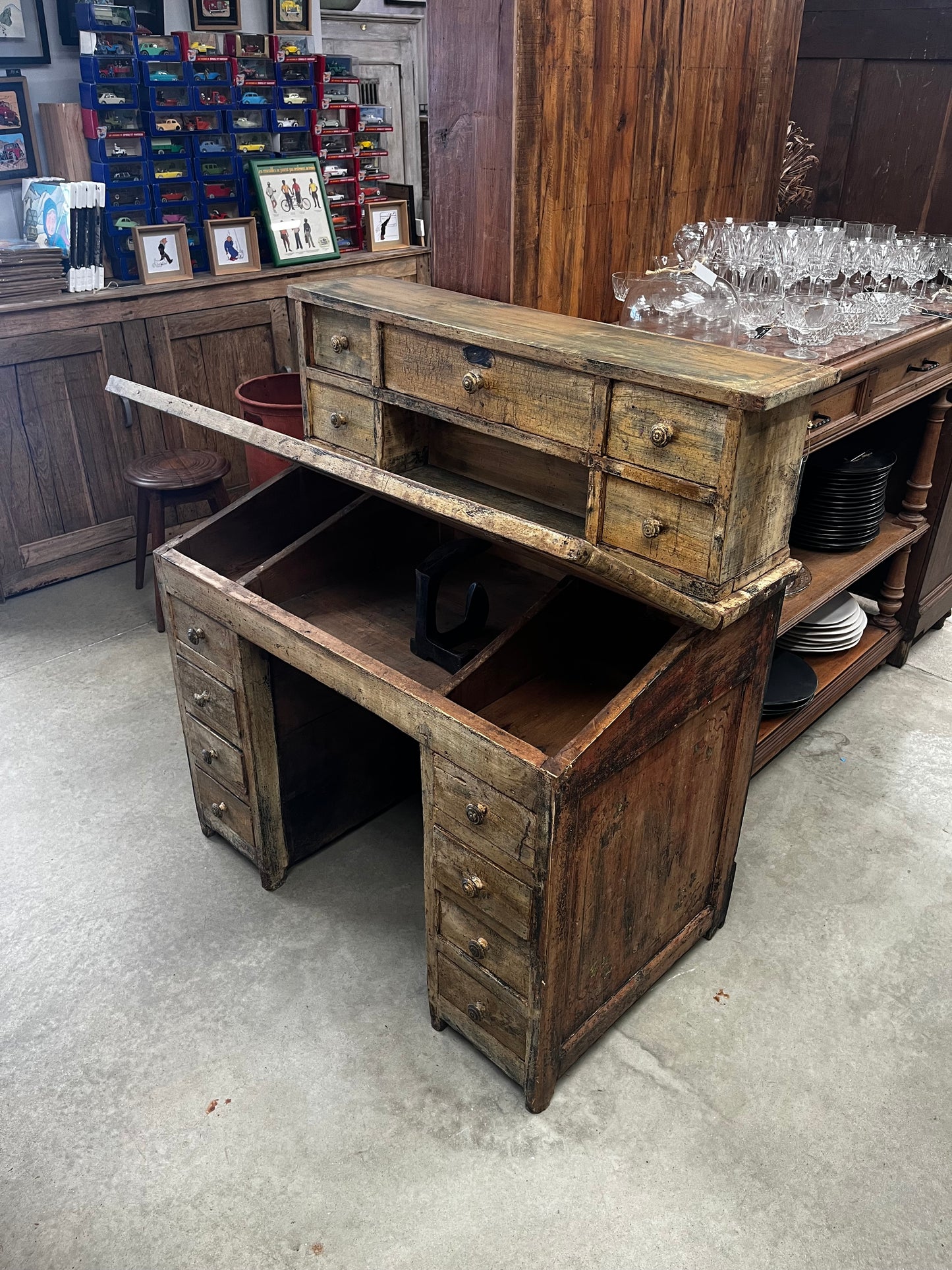 Bureau pupitre 13 tiroirs Vintage